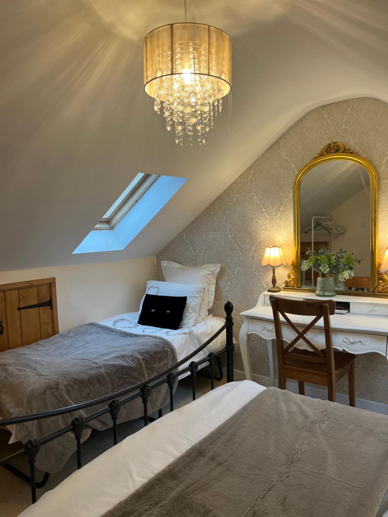 Highcroft House Villa Corsham Eksteriør bilde
