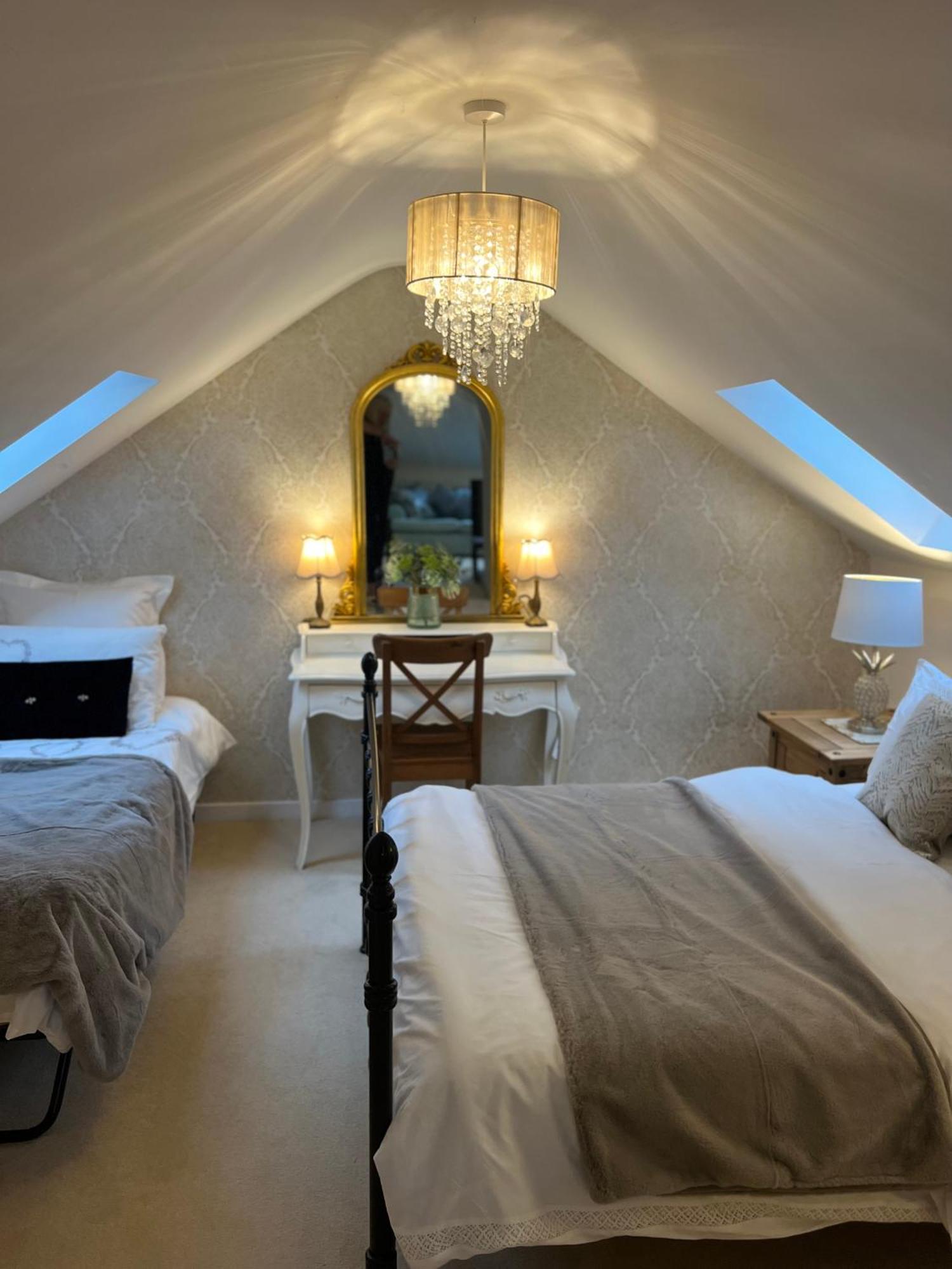 Highcroft House Villa Corsham Eksteriør bilde
